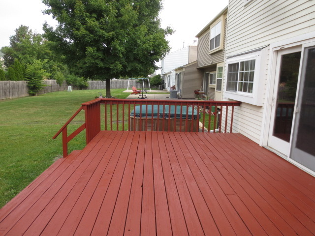 1330 Paddock Dr, Wheeling, IL 60090 photo 3