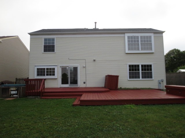1330 Paddock Dr, Wheeling, IL 60090 photo 2