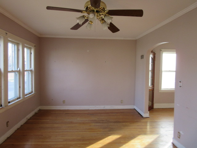 7825 White Ave, Lyons, IL 60534 photo 3
