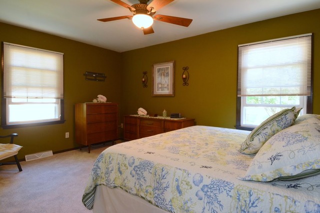 138 Circle Dr, Montgomery, IL 60538 photo 14