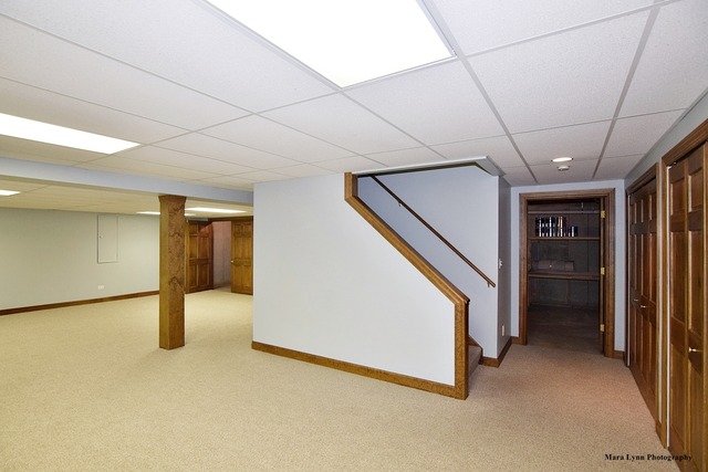 1525 Spero Ct, Wheaton, IL 60187 photo 11