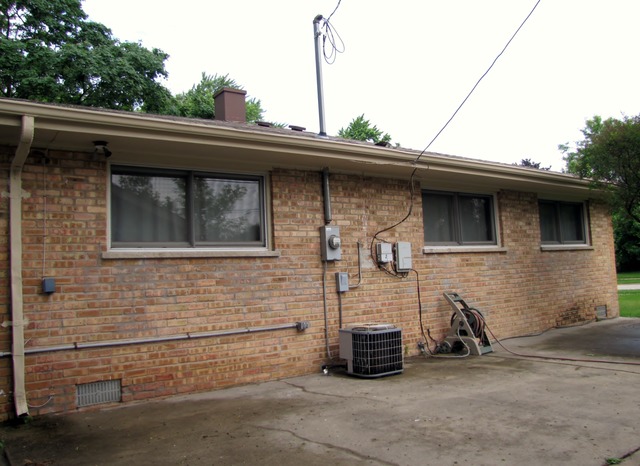 357 Park Ave, Wheeling, IL 60090 photo 15