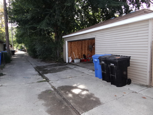 Undisclosed, Chicago, IL 60619 photo 25