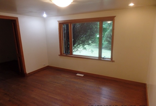 8920 S Elm Ave, Willowbrook, IL 60527 photo 7