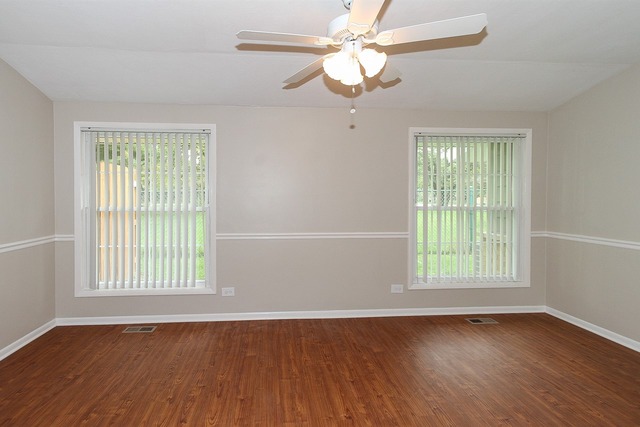 1085 Martingale Dr, Bartlett, IL 60103 photo 11