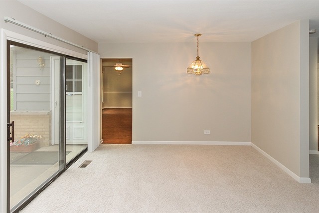1085 Martingale Dr, Bartlett, IL 60103 photo 6