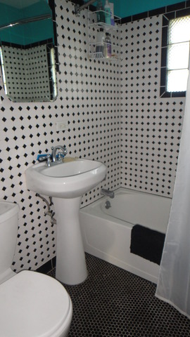 2245 Cedar St, Des Plaines, IL 60018 photo 5