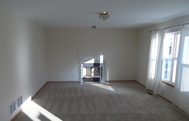 1337 Deerpath Cir, Aurora, IL 60506 photo 12