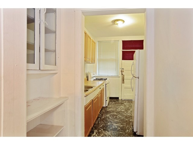2332 E 70th Pl #2, Chicago, IL 60649 photo 5