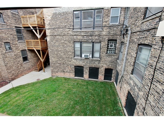 2332 E 70th Pl #2, Chicago, IL 60649 photo 10