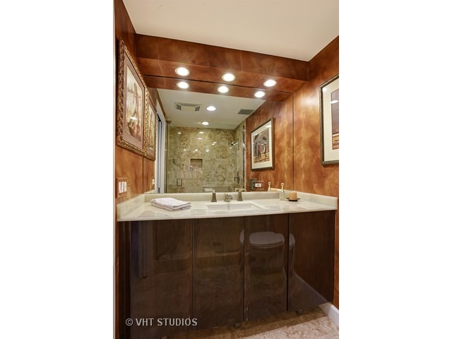 180 E Pearson St #3301, Chicago, IL 60611 photo 20