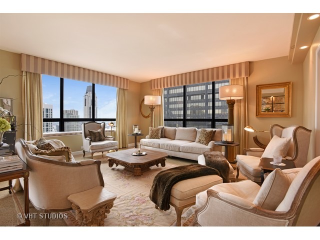 180 E Pearson St #3301, Chicago, IL 60611 photo 3