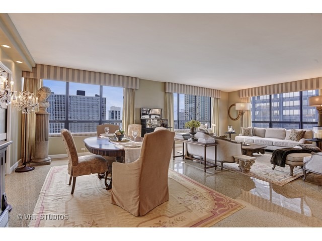 180 E Pearson St #3301, Chicago, IL 60611 photo 7