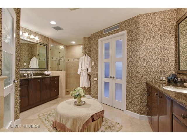 180 E Pearson St #3301, Chicago, IL 60611 photo 14