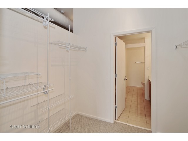 1000 E 53rd St #421, Chicago, IL 60615 photo 12
