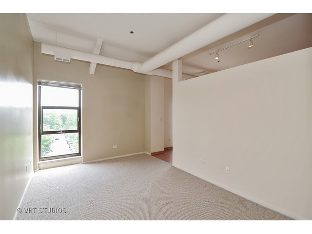 1000 E 53rd St #421, Chicago, IL 60615 photo 8