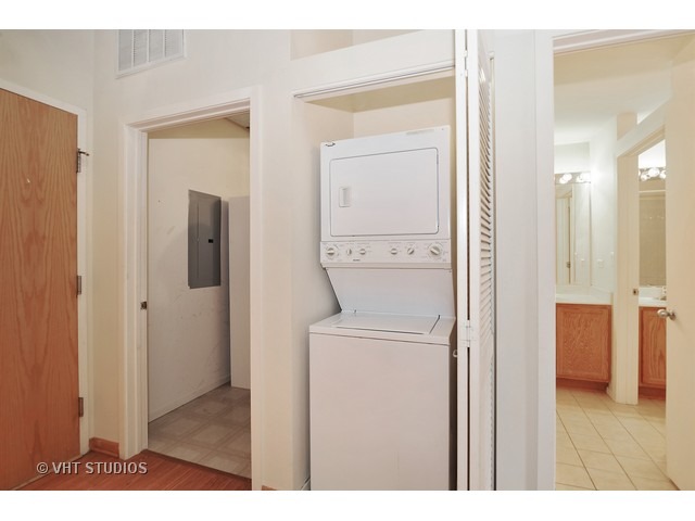 1000 E 53rd St #421, Chicago, IL 60615 photo 15