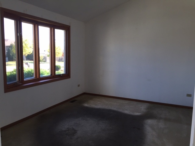 2305 Gustave Ln, Plainfield, IL 60586 photo 3