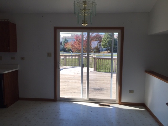 2305 Gustave Ln, Plainfield, IL 60586 photo 5