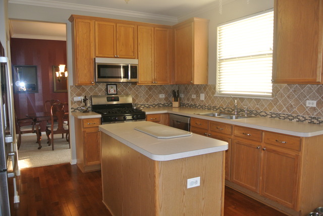 11614 S Derby Ln, Plainfield, IL 60585 photo 3