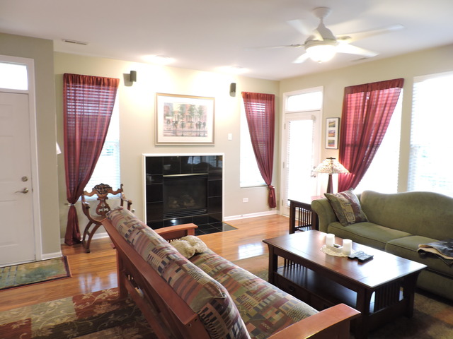 1556 Matthew Dr, Algonquin, IL 60102 photo 7