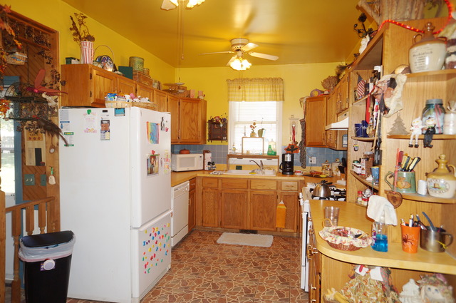 131 Bruce Rd, Lockport, IL 60441 photo 4