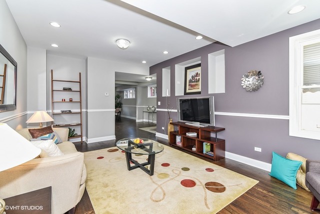 8130 S Champlain Ave, Chicago, IL 60619 photo 7