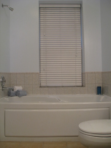 811 E Drexel Sq #1, Chicago, IL 60615 photo 15
