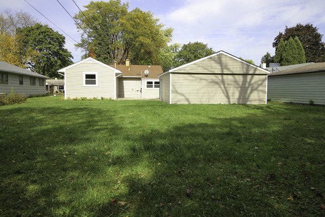 2403 Wing St, Rolling Meadows, IL 60008 photo 13