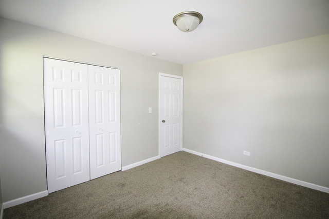 2403 Wing St, Rolling Meadows, IL 60008 photo 7