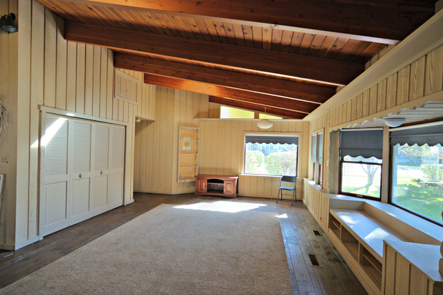 11814 Maple Ave, Hebron, IL 60034 photo 9