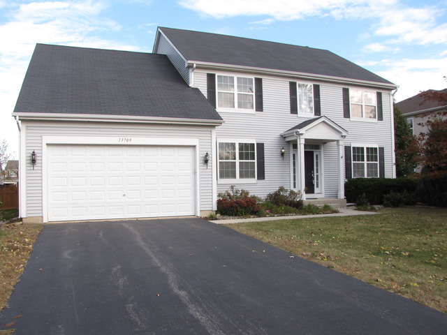 13709 Meadow Ln, Plainfield, IL 60544 photo 1