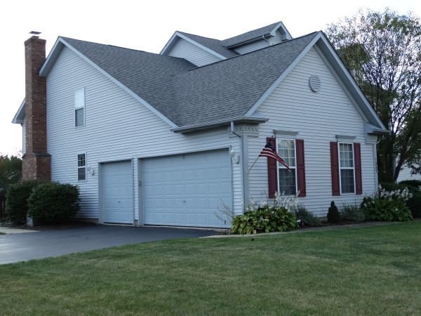 1537 Old Forge Rd, Bartlett, IL 60103 photo 3
