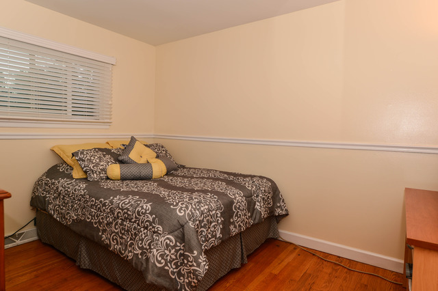 26 W256 Box Elder Ave, Wheaton, IL 60187 photo 12