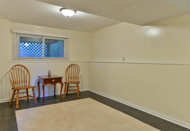 26 W256 Box Elder Ave, Wheaton, IL 60187 photo 14