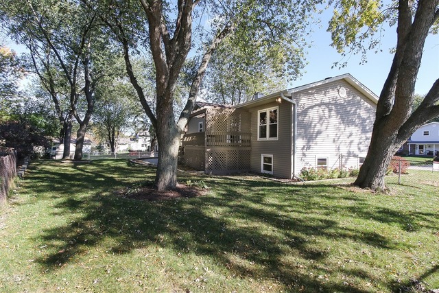 4190 Dixon Dr, Hoffman Estates, IL 60192 photo 22