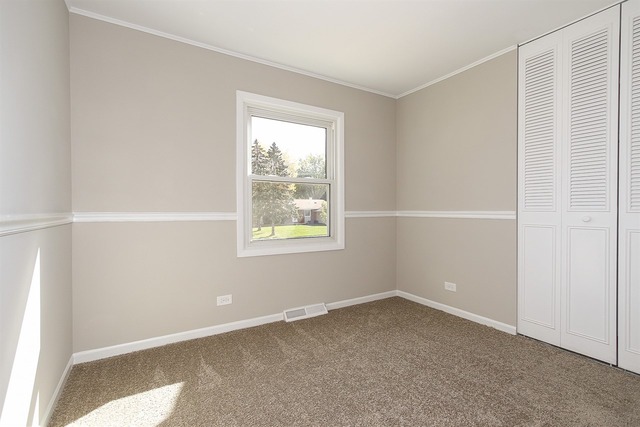 4190 Dixon Dr, Hoffman Estates, IL 60192 photo 18
