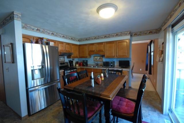 4154 Gloucester Rd, Roscoe, IL 61073 photo 6