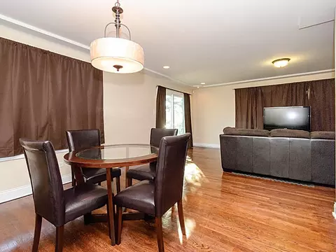 234 E 95th St, Chicago, IL 60619 photo 6