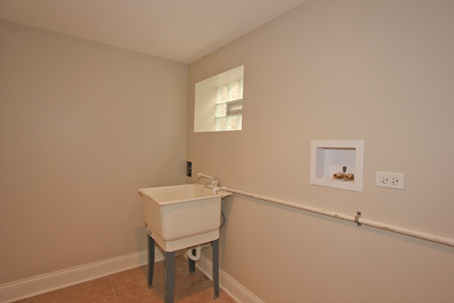 6830 W Dickens Ave, Elmwood Park, IL 60707 photo 21