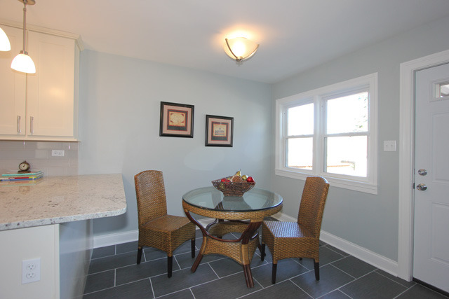 6830 W Dickens Ave, Elmwood Park, IL 60707 photo 8