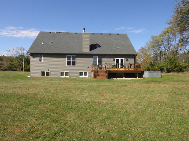 204 Jonathan Ct, Kirkland, IL 60146 photo 22