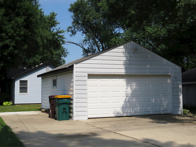 2616 S Riverside Dr, Mchenry, IL 60050 photo 25