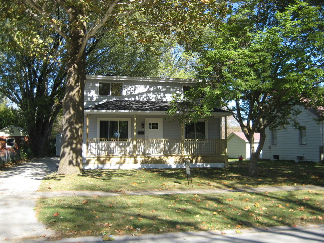 131 Grace Ave, Steger, IL 60475 photo 1