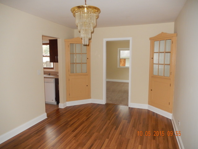 1357 E Algonquin Rd, Des Plaines, IL 60016 photo 4