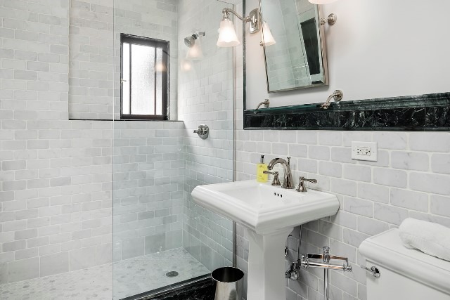 1217 E 56th St, Chicago, IL 60637 photo 9