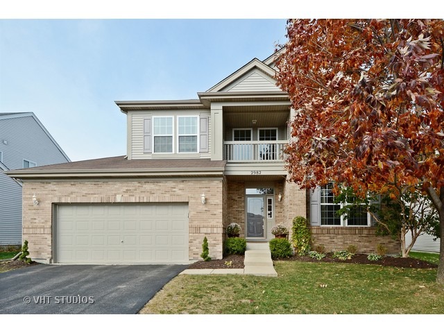 2982 Thunderbird Ct, Aurora, IL 60503 photo 1