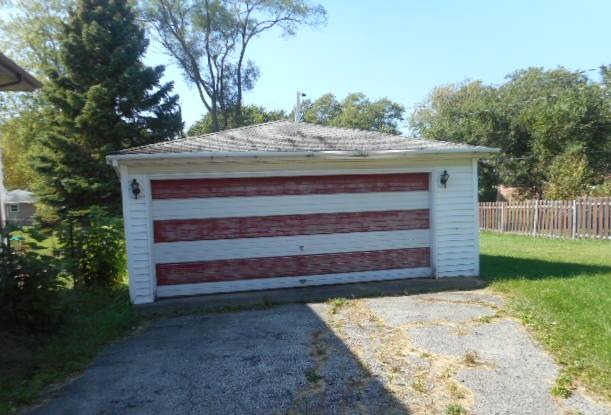 388 Stone Pl, Wheeling, IL 60090 photo 2