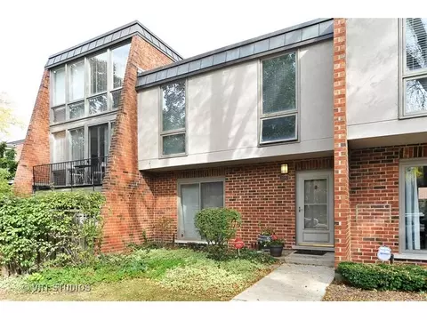 2051 N Larrabee St, Chicago, IL 60614 photo 1