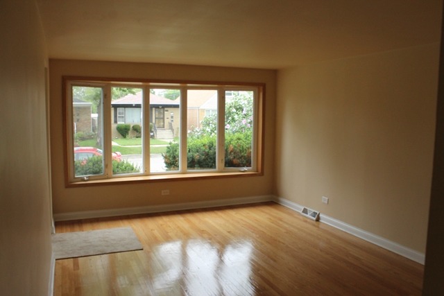 4313 S Keating Ave, Chicago, IL 60632 photo 3